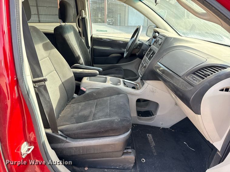 image for item EJ3602 2013 Dodge Grand Caravan van