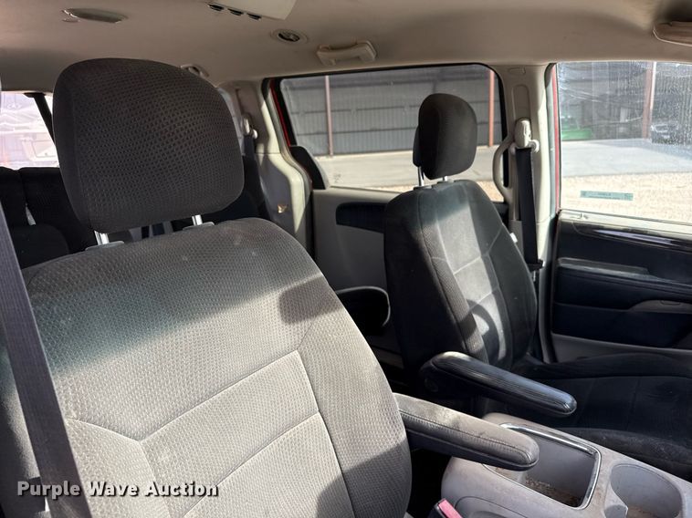 image for item EJ3602 2013 Dodge Grand Caravan van