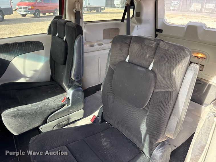 image for item EJ3602 2013 Dodge Grand Caravan van