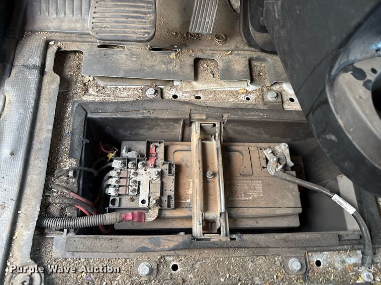 image for item EJ3603 2018 Ram Promaster 3500 van