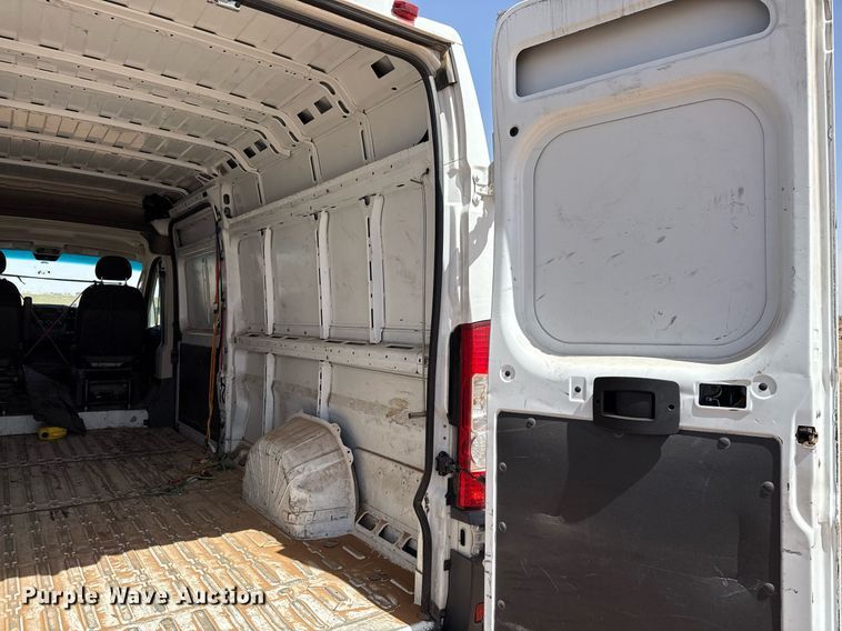 image for item EJ3603 2018 Ram Promaster 3500 van
