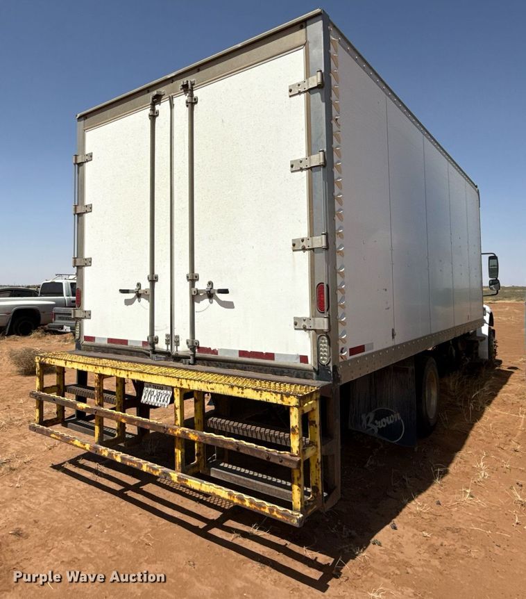 image for item EJ3604 2016 Freightliner M2 box truck