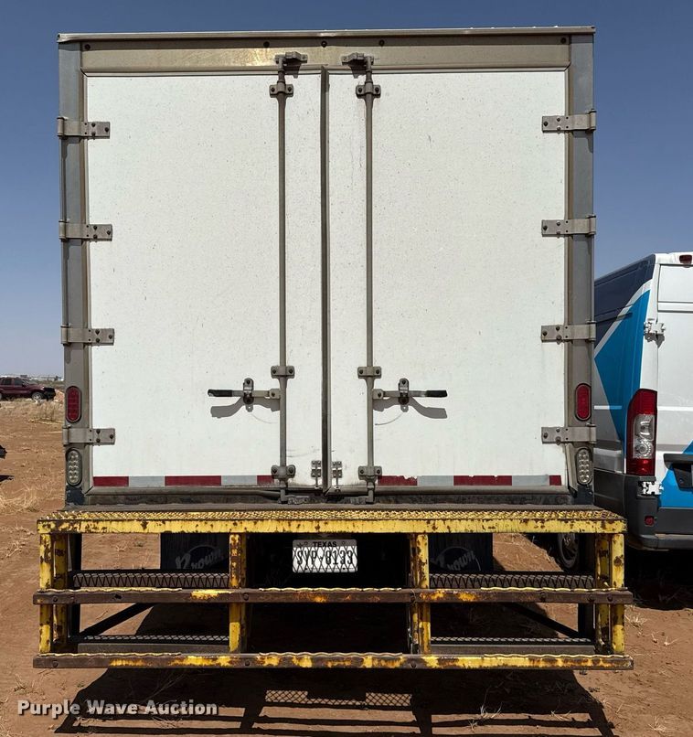 image for item EJ3604 2016 Freightliner M2 box truck