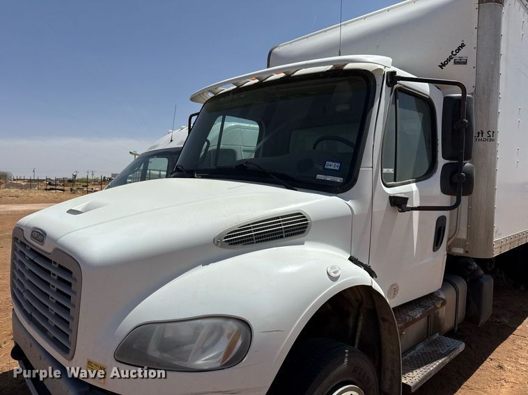 image for item EJ3604 2016 Freightliner M2 box truck