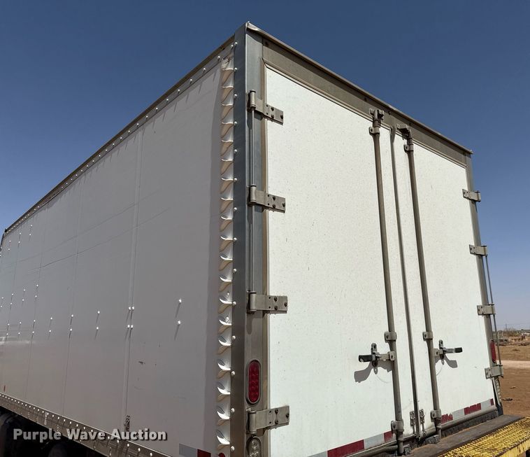 image for item EJ3604 2016 Freightliner M2 box truck