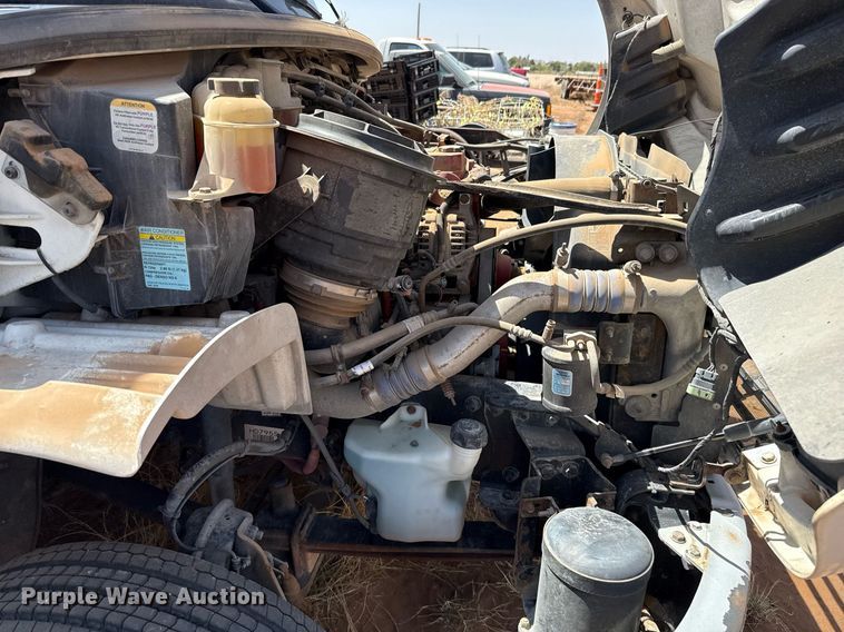 image for item EJ3604 2016 Freightliner M2 box truck