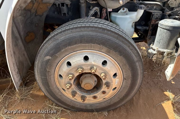 image for item EJ3604 2016 Freightliner M2 box truck