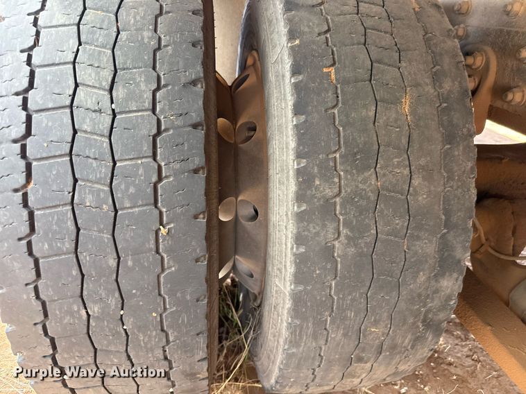 image for item EJ3604 2016 Freightliner M2 box truck