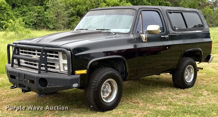 image for item EJ3673 1986 Chevrolet K10 Blazer SUV