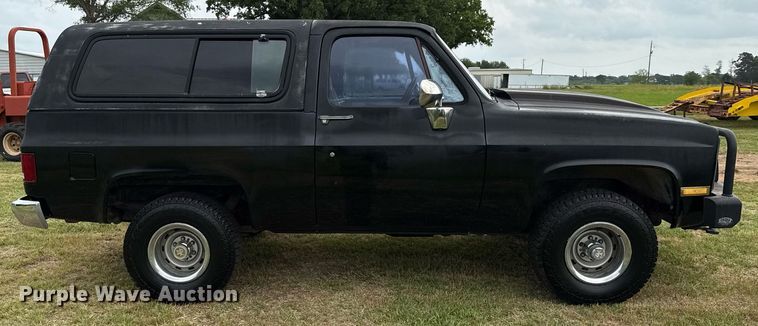 image for item EJ3673 1986 Chevrolet K10 Blazer SUV