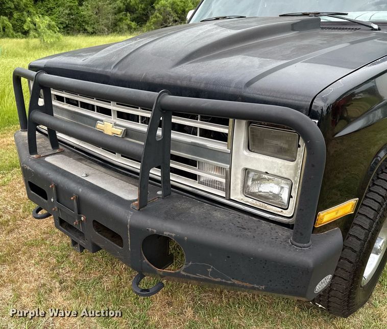 image for item EJ3673 1986 Chevrolet K10 Blazer SUV