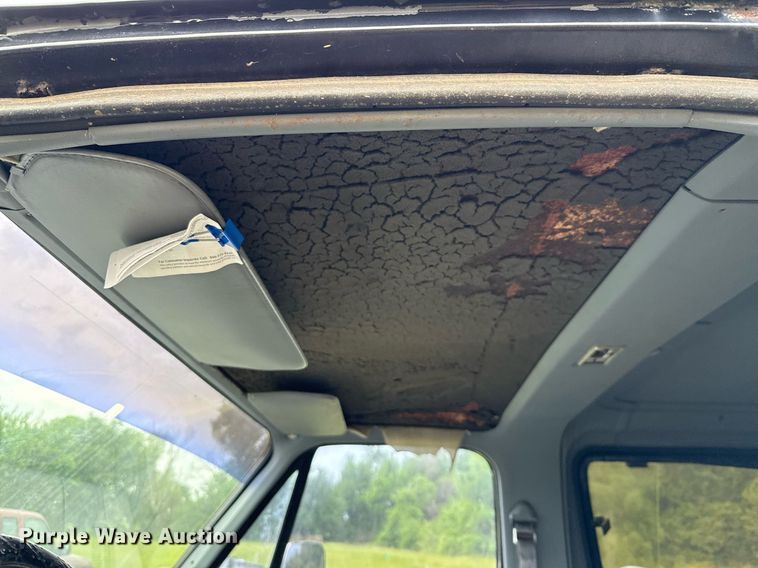 image for item EJ3673 1986 Chevrolet K10 Blazer SUV