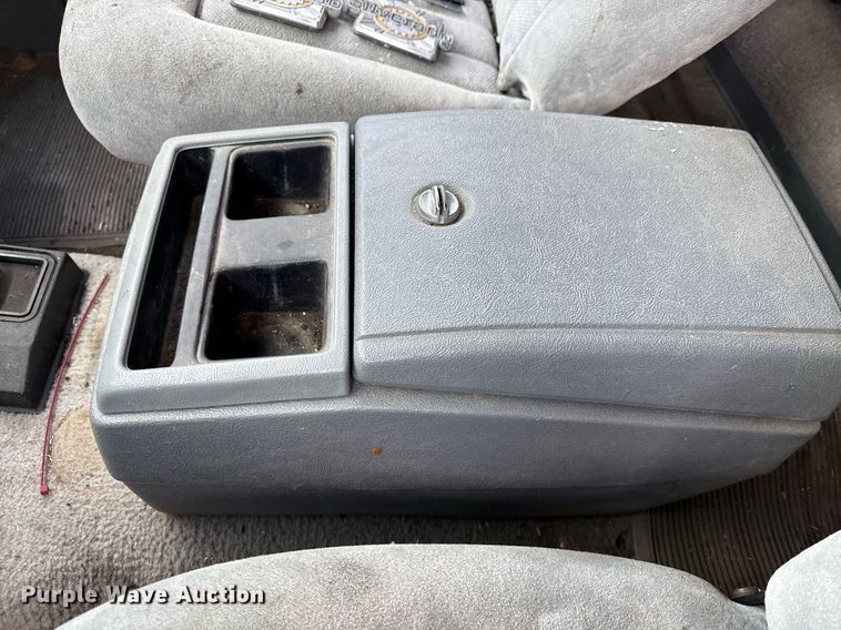 image for item EJ3673 1986 Chevrolet K10 Blazer SUV