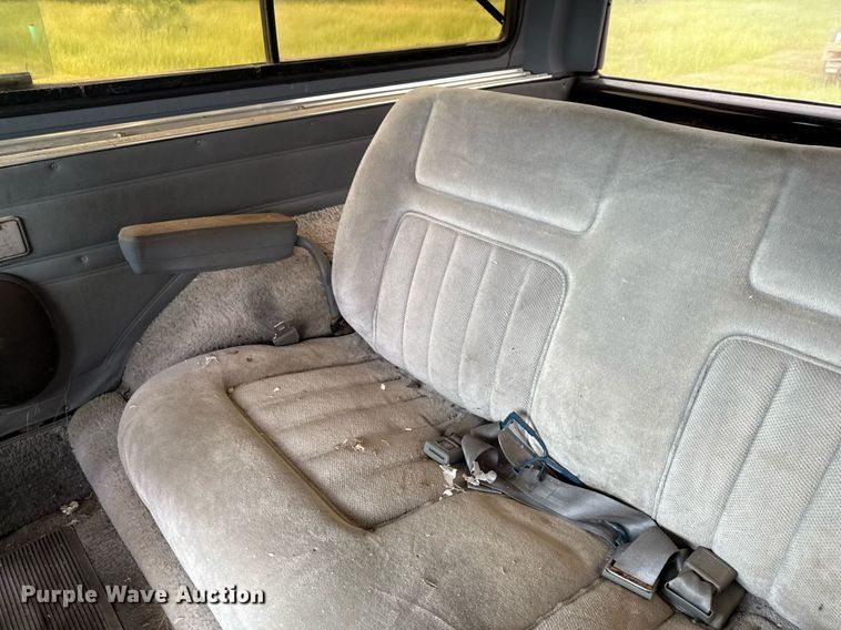 image for item EJ3673 1986 Chevrolet K10 Blazer SUV