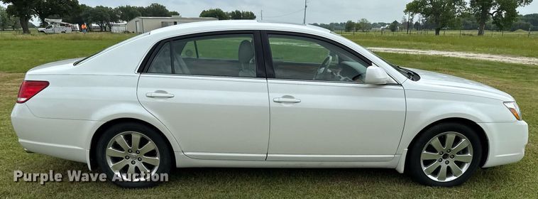 image for item EJ3680 2006 Toyota Avalon 