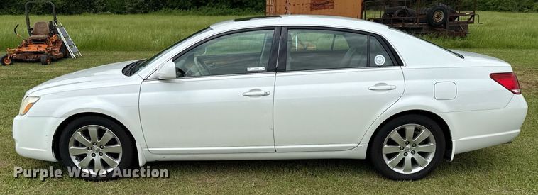 image for item EJ3680 2006 Toyota Avalon 