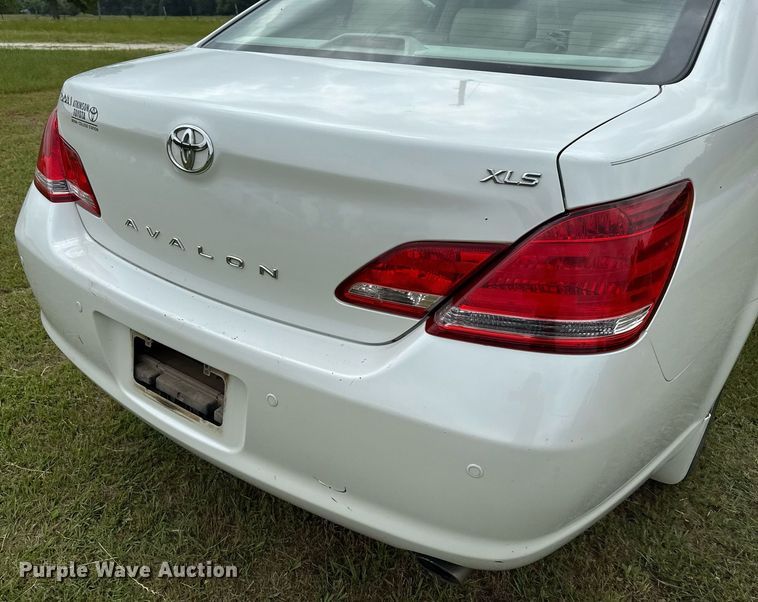 image for item EJ3680 2006 Toyota Avalon 