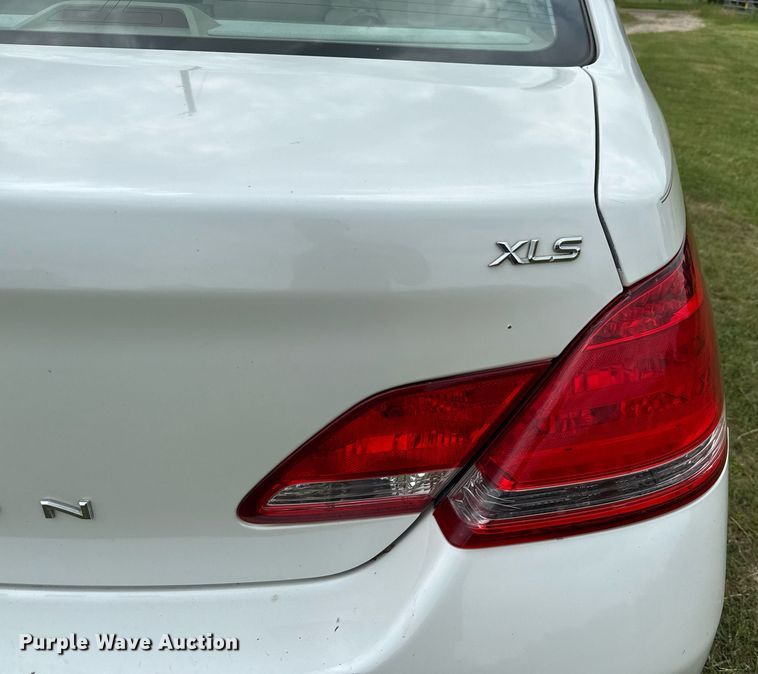 image for item EJ3680 2006 Toyota Avalon 