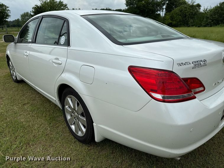 image for item EJ3680 2006 Toyota Avalon 