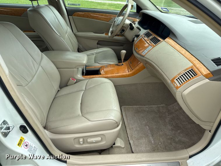 image for item EJ3680 2006 Toyota Avalon 