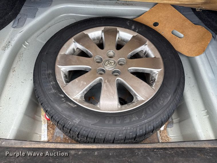 image for item EJ3680 2006 Toyota Avalon 