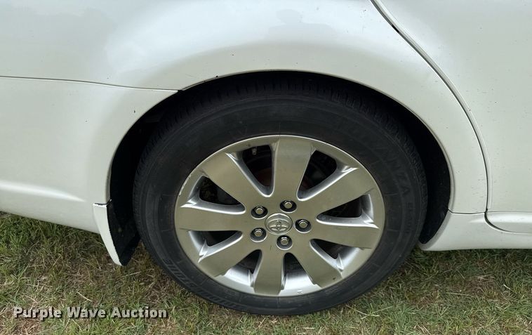 image for item EJ3680 2006 Toyota Avalon 