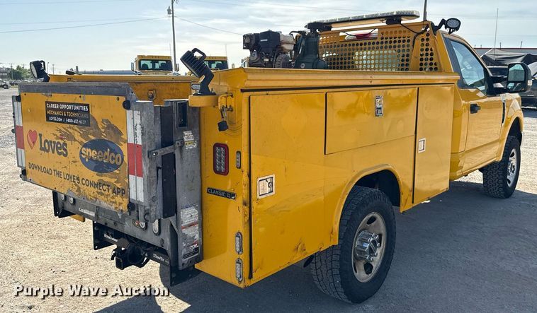 image for item EJ4504 2019 Ford F350 Super Duty XL utility bed pickup truck