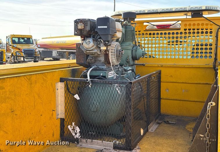 image for item EJ4504 2019 Ford F350 Super Duty XL utility bed pickup truck