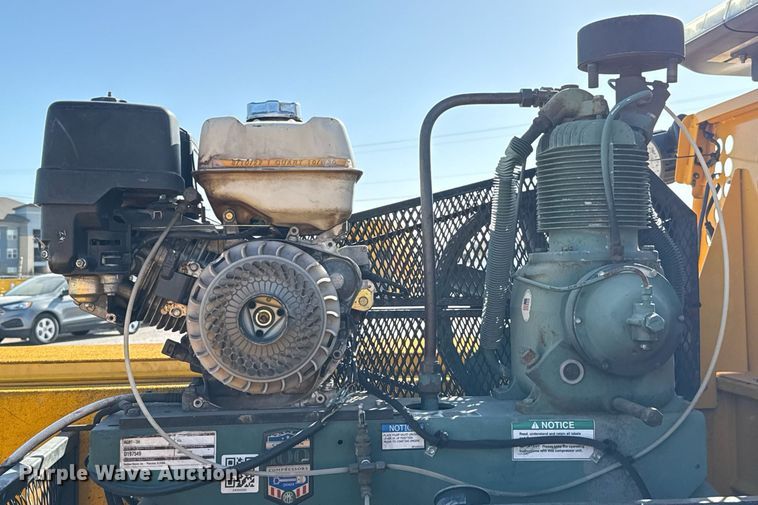 image for item EJ4504 2019 Ford F350 Super Duty XL utility bed pickup truck