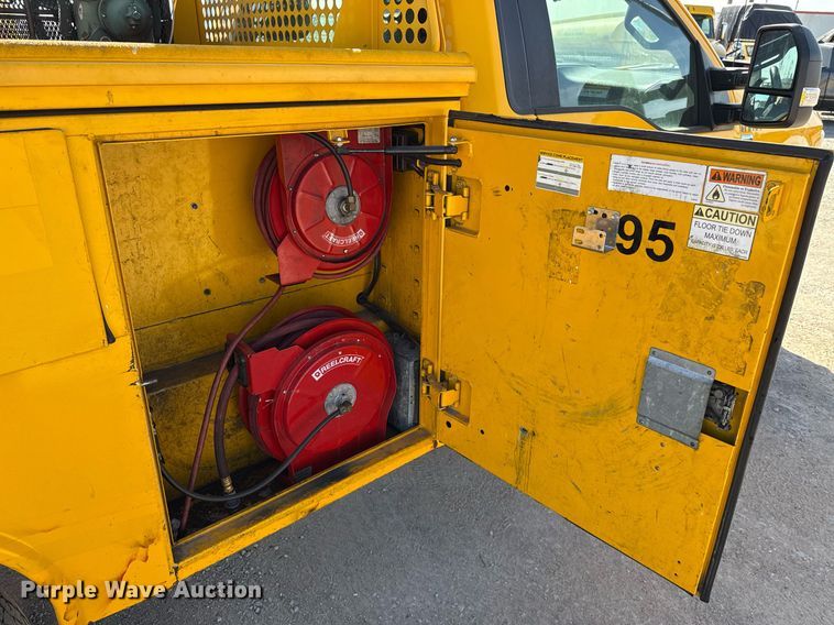 image for item EJ4504 2019 Ford F350 Super Duty XL utility bed pickup truck