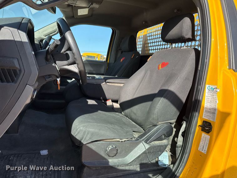 image for item EJ4504 2019 Ford F350 Super Duty XL utility bed pickup truck