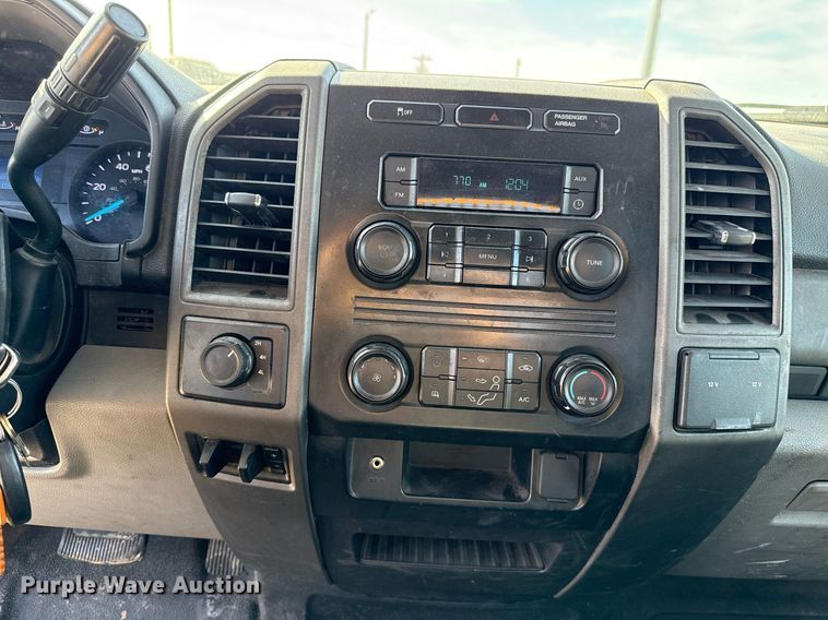 image for item EJ4504 2019 Ford F350 Super Duty XL utility bed pickup truck