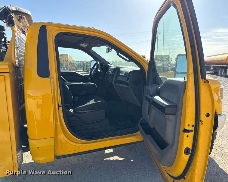 image for item EJ4504 2019 Ford F350 Super Duty XL utility bed pickup truck