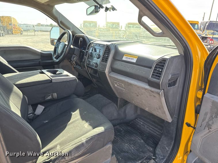 image for item EJ4504 2019 Ford F350 Super Duty XL utility bed pickup truck