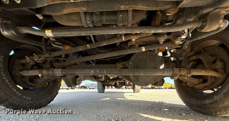 image for item EJ4504 2019 Ford F350 Super Duty XL utility bed pickup truck