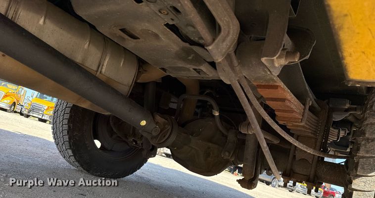 image for item EJ4504 2019 Ford F350 Super Duty XL utility bed pickup truck