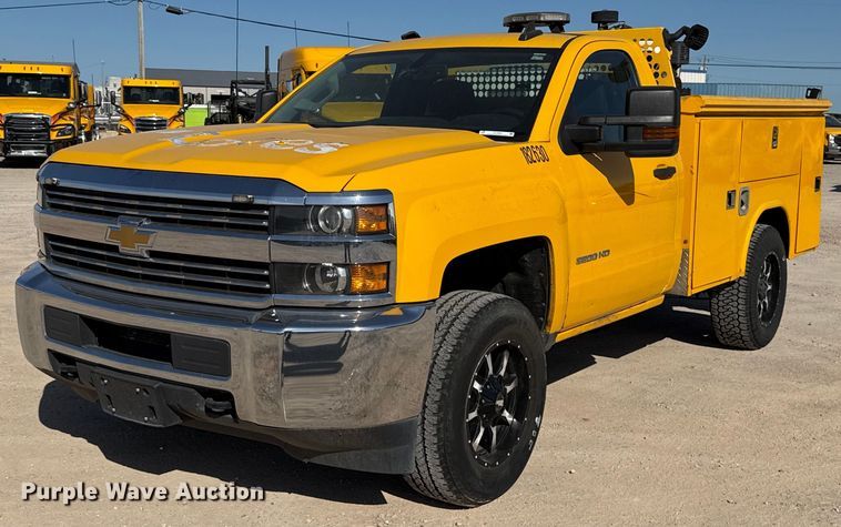 image for item EJ4506 2017 Chevrolet Silverado 3500HD utility bed pickup truck