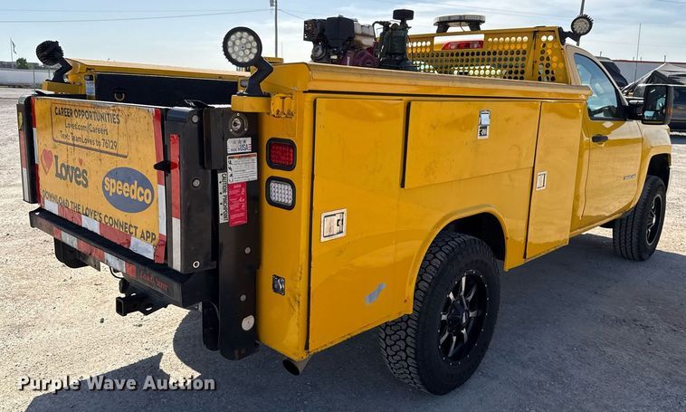 image for item EJ4506 2017 Chevrolet Silverado 3500HD utility bed pickup truck