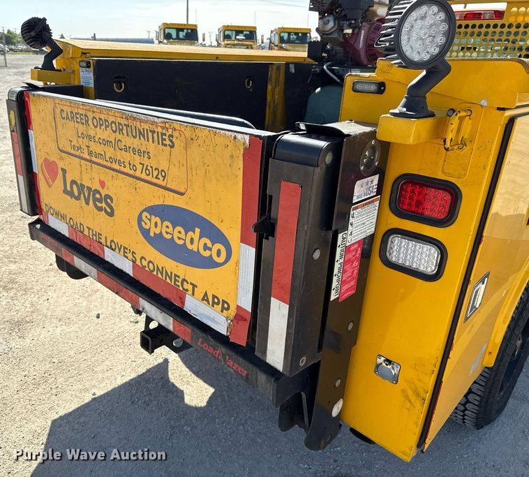 image for item EJ4506 2017 Chevrolet Silverado 3500HD utility bed pickup truck