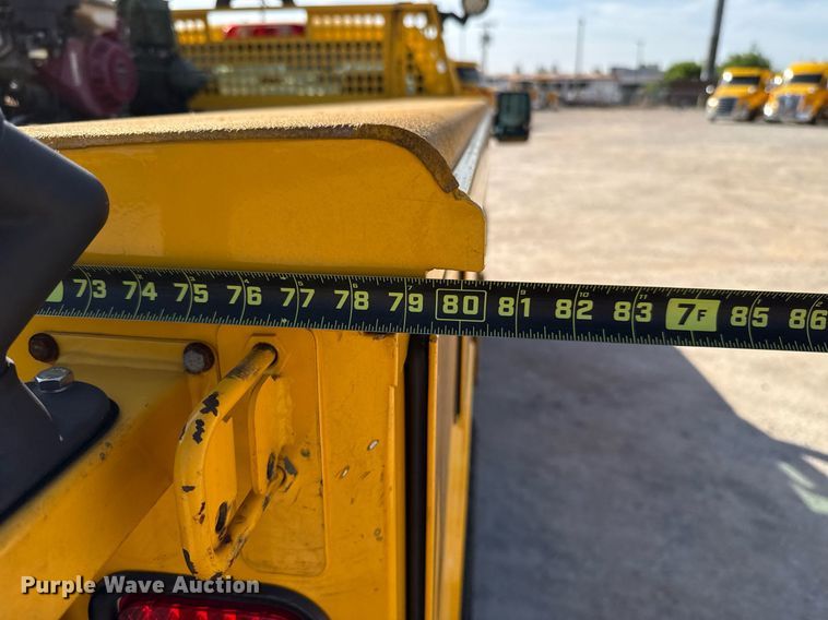 image for item EJ4506 2017 Chevrolet Silverado 3500HD utility bed pickup truck