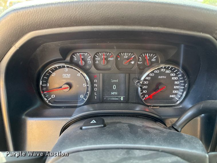 image for item EJ4508 2018 Chevrolet Silverado 3500HD utility bed pickup truck