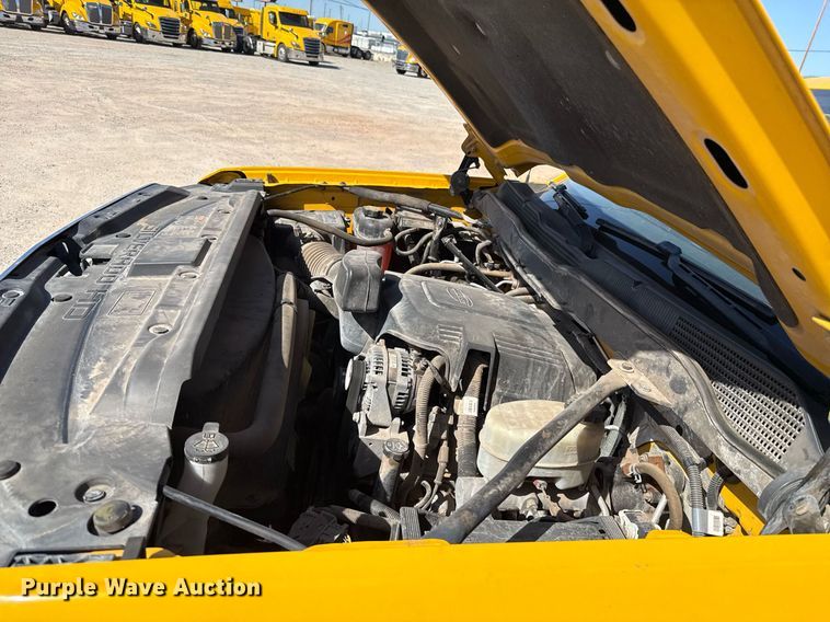 image for item EJ4508 2018 Chevrolet Silverado 3500HD utility bed pickup truck