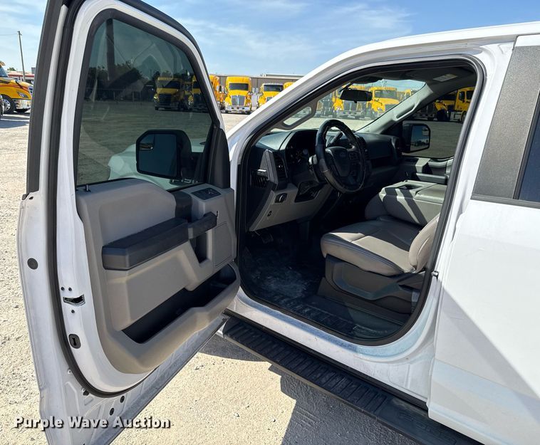 image for item EJ4509 2019 Ford F150 XL SuperCrew pickup truck