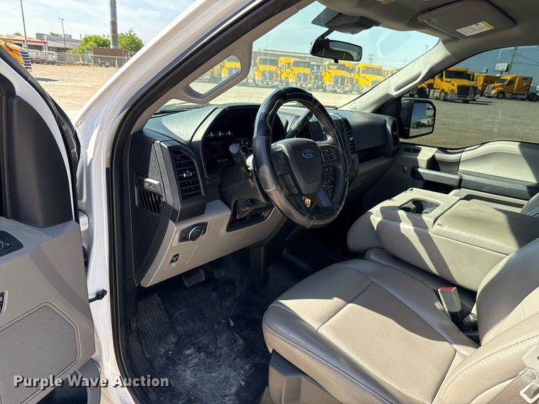 image for item EJ4509 2019 Ford F150 XL SuperCrew pickup truck