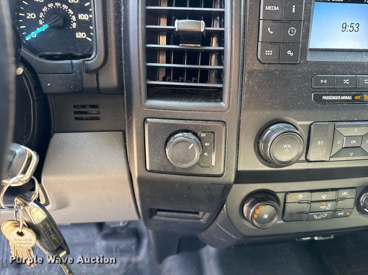 image for item EJ4509 2019 Ford F150 XL SuperCrew pickup truck