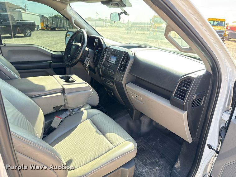 image for item EJ4509 2019 Ford F150 XL SuperCrew pickup truck