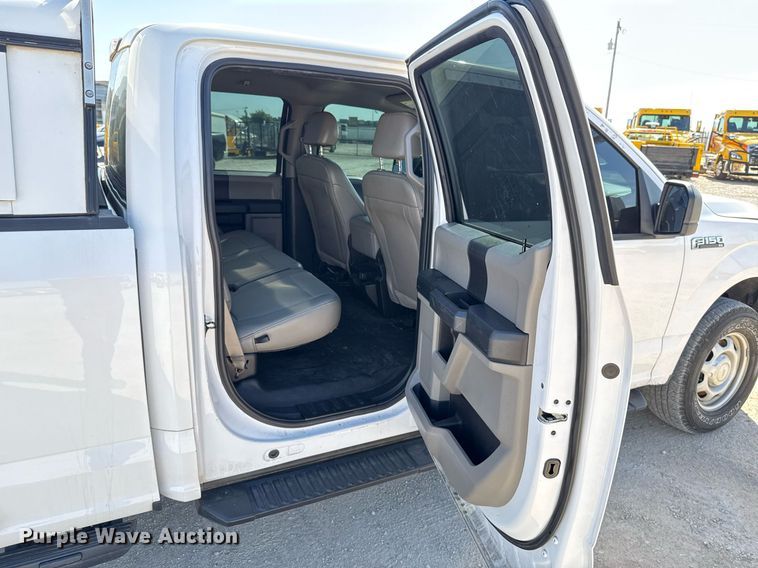image for item EJ4509 2019 Ford F150 XL SuperCrew pickup truck