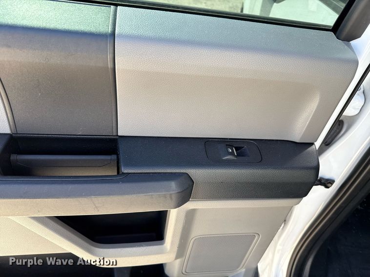 image for item EJ4509 2019 Ford F150 XL SuperCrew pickup truck