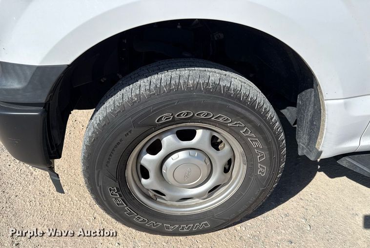 image for item EJ4509 2019 Ford F150 XL SuperCrew pickup truck