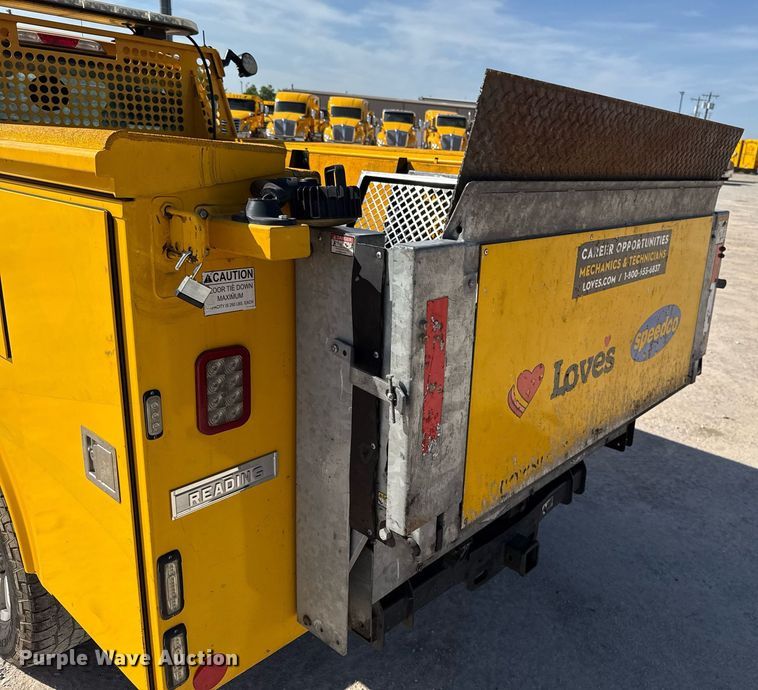 image for item EJ4510 2019 Ford F350 Super Duty utility bed pickup truck